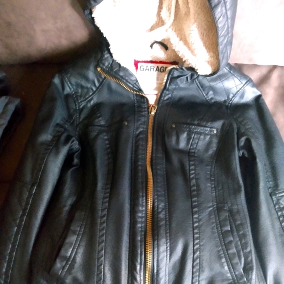 Bomber jacket - Picture 1 of 1